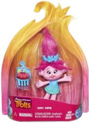 troll town collectables asst poppy b6555 photo