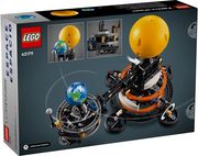 lego technic 42179 planet earth and moon in orbit photo lego technic 42179 planet earth and moon in orbit photo