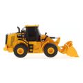 carrera cat r c car 950m wheel loader b o 1 35 37023003 extra photo 3