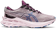 papoytsi asics novablast 2 le lila photo