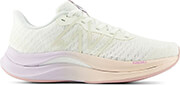 papoytsi new balance fuelcell propel v4 ekroy photo