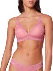 soytien triumph amourette charm t psapio milo photo